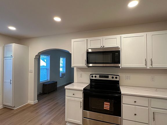 4th image of 7306 University Ave #2