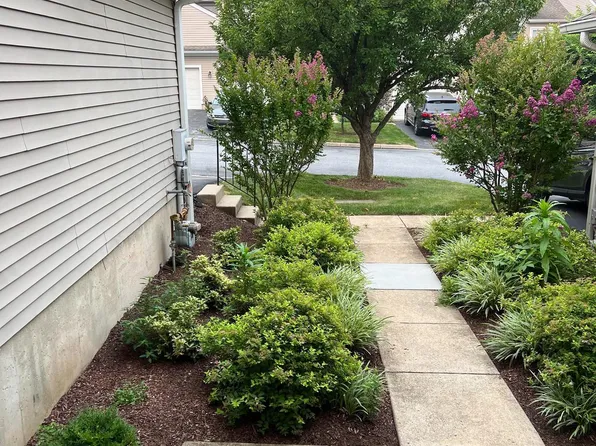 121 Lewisville Ct, Phoenixville, PA 19460
