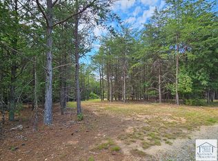 4 Mountain Scene Dr, Axton, VA 24054