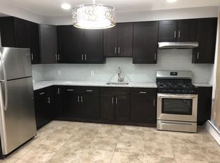 214 Elm St, Newark, NJ 07105