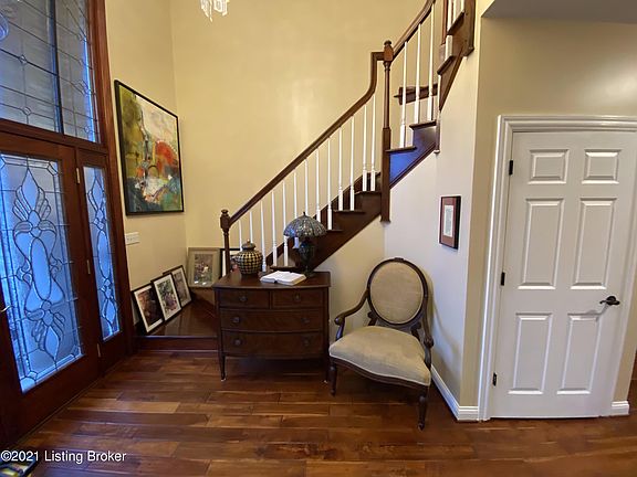 3rd image of 6004 Regal Springs Dr