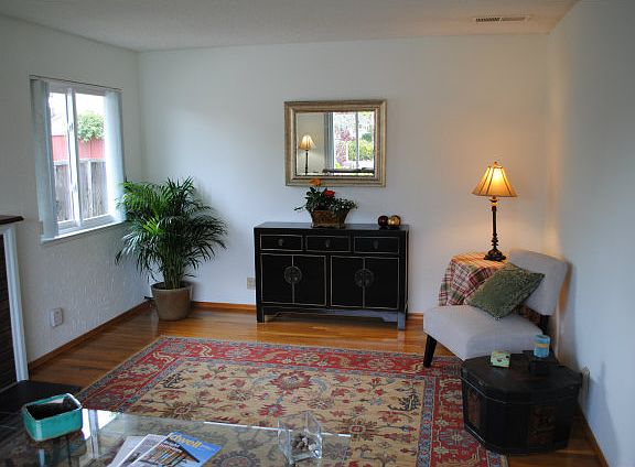 2nd image of 1696 Adrien Dr