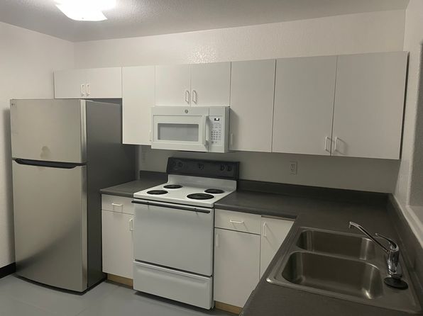 1010 E Blacklidge Dr #2