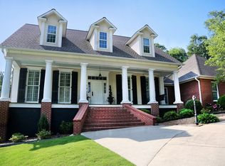 638 Plantation Dr, Killen, AL 35645