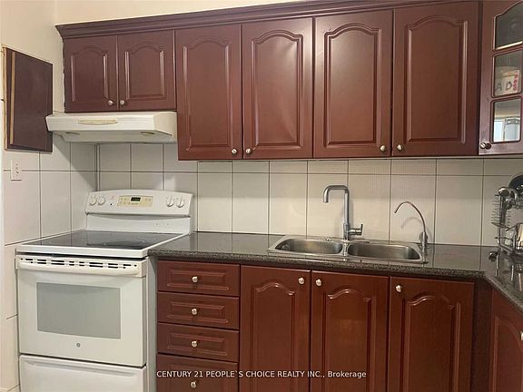 5th image of 3390 Weston Rd #301