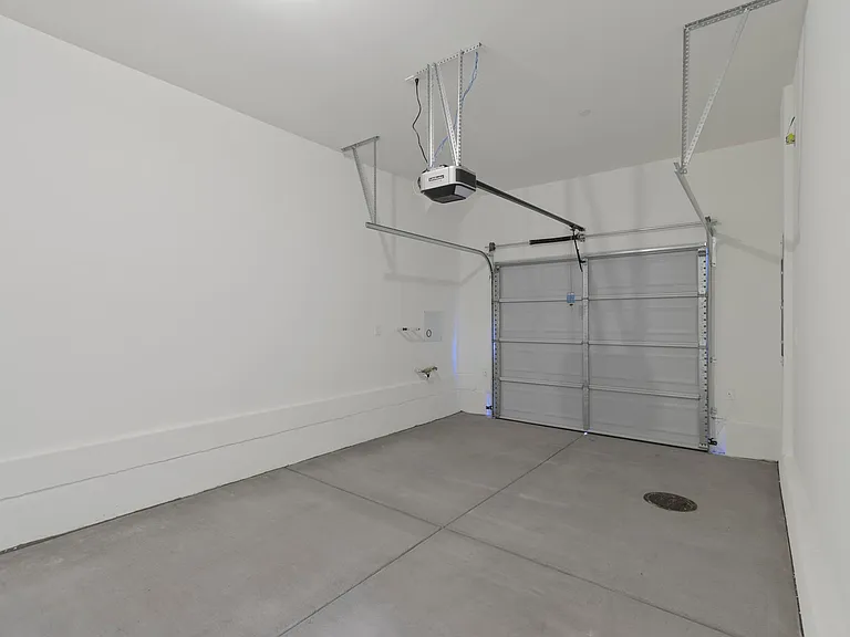 4149 Venus Falls Ave — Photo 13
