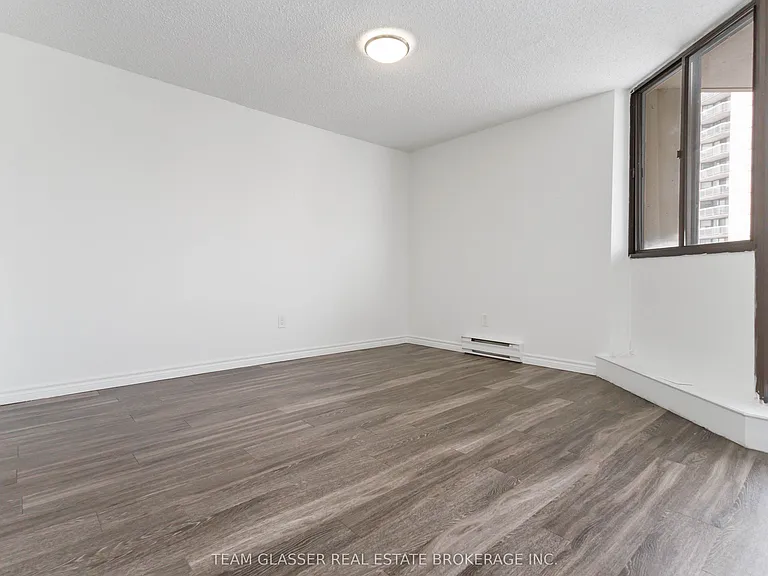 340 Colborne St #2106 — Photo 8