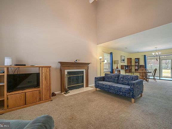 4th image of 24 Gristmill Dr