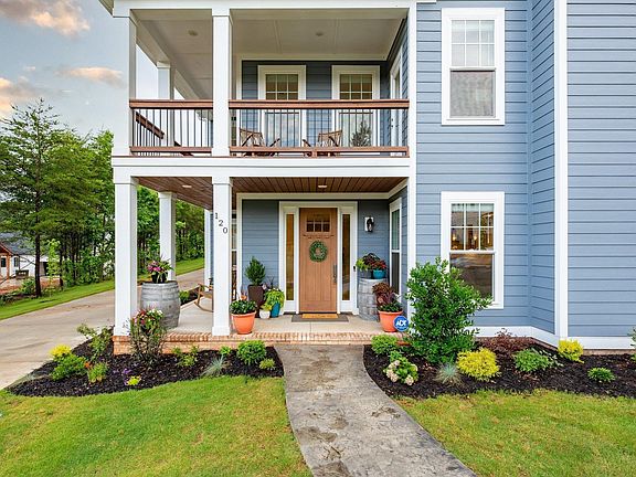 2nd image of 120 Pinelands Pl