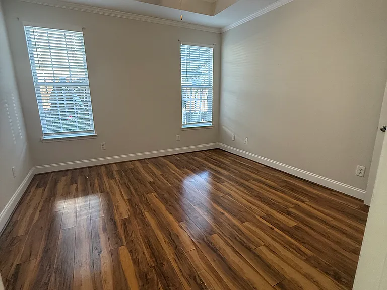 1418 Leigh Ct — Photo 10