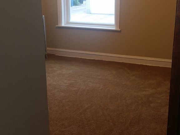 4th image of 2950 W Waveland Ave #01