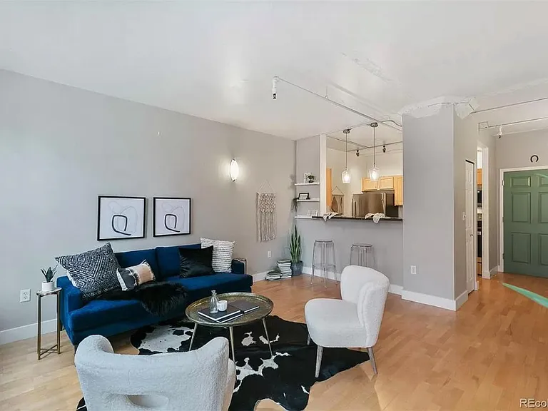 444 17th St #604 — Photo 3