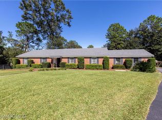 1901 Pine Bough Ct, Mobile, AL 36609