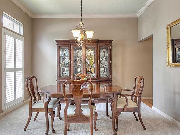 4th image of 317 Leather Leaf Ln