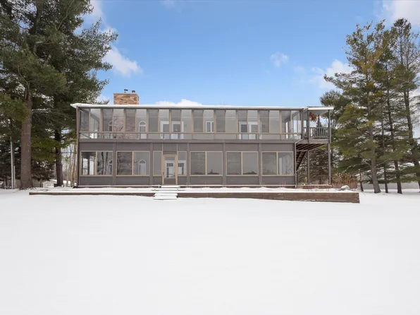 4271 S Fox Run, Remus, MI 49340
