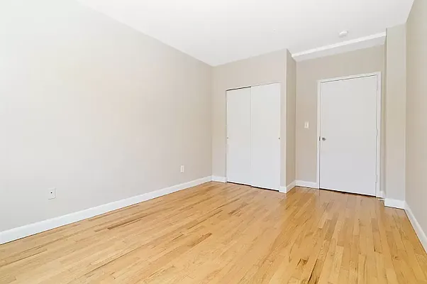 Rented by REAL New York | media 15