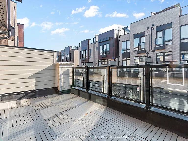 14 Credit Ln — Photo 10