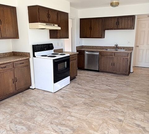 Kitchen View 1 - plenty of space for a large table