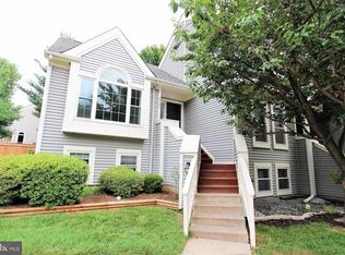 6101 Stonepath Cir, Centreville, VA 20120