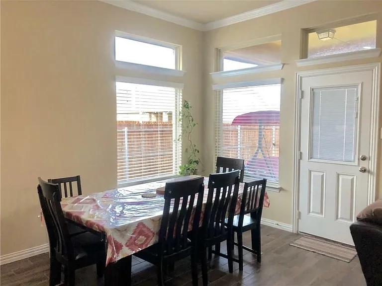 12864 Palancar Dr — Photo 5