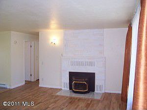 3rd image of 173 S Kent Pl