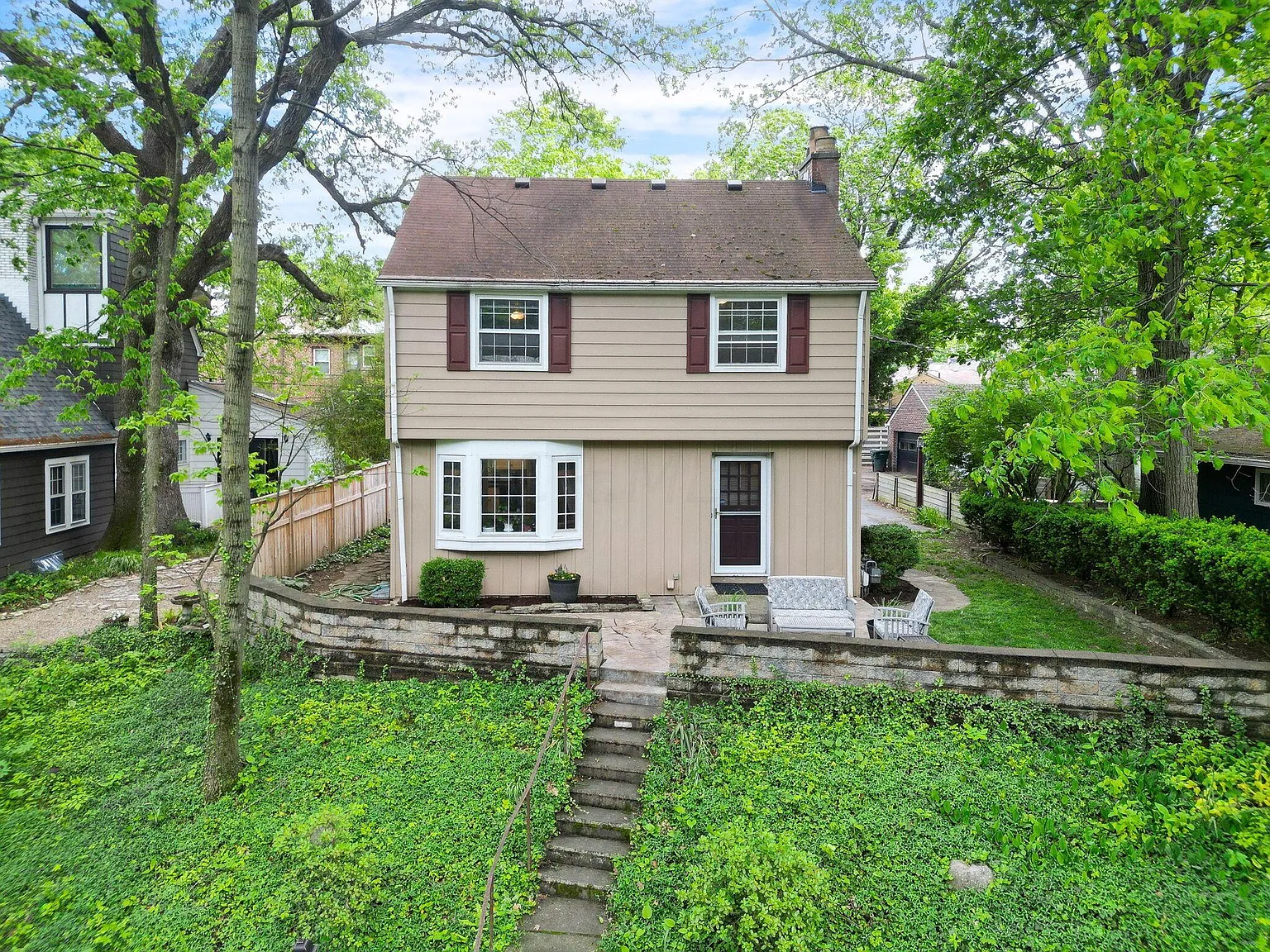 468 Walhalla Rd photo 1