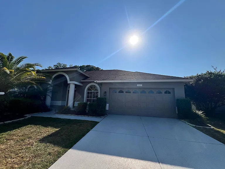 9639 Fox Hearst Rd — Photo 3