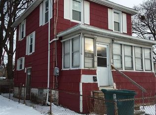 24 Arbutus St, Rochester, NY 14609