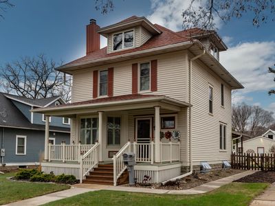 833 6th Ave SW, Rochester, MN, 55902