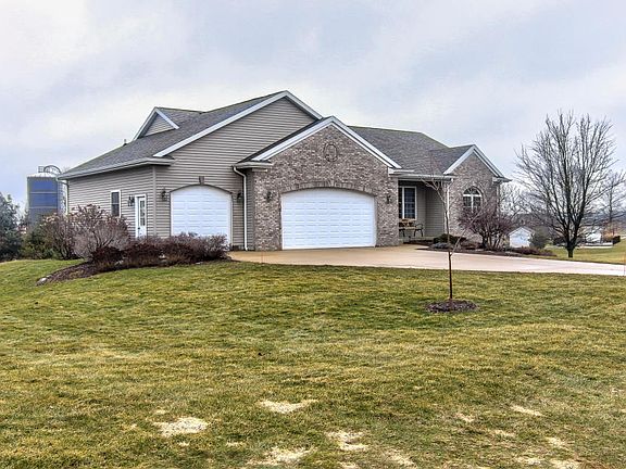 2nd image of 9297 Tiger Lily Dr SE