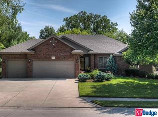 5609 S 170th St, Omaha, NE 68135