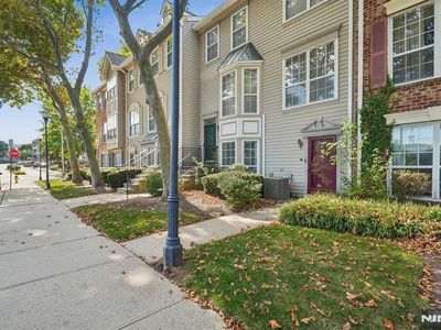75 Howard St, Newark, NJ, 07103