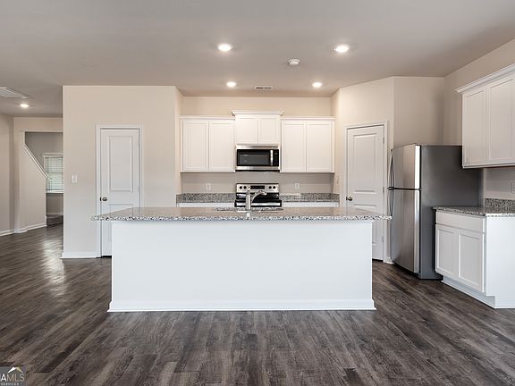 7th image of this home