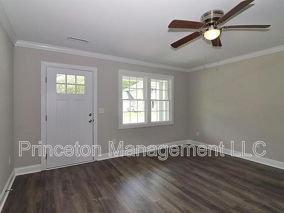 5th image of 3971 Newhall Dr NW