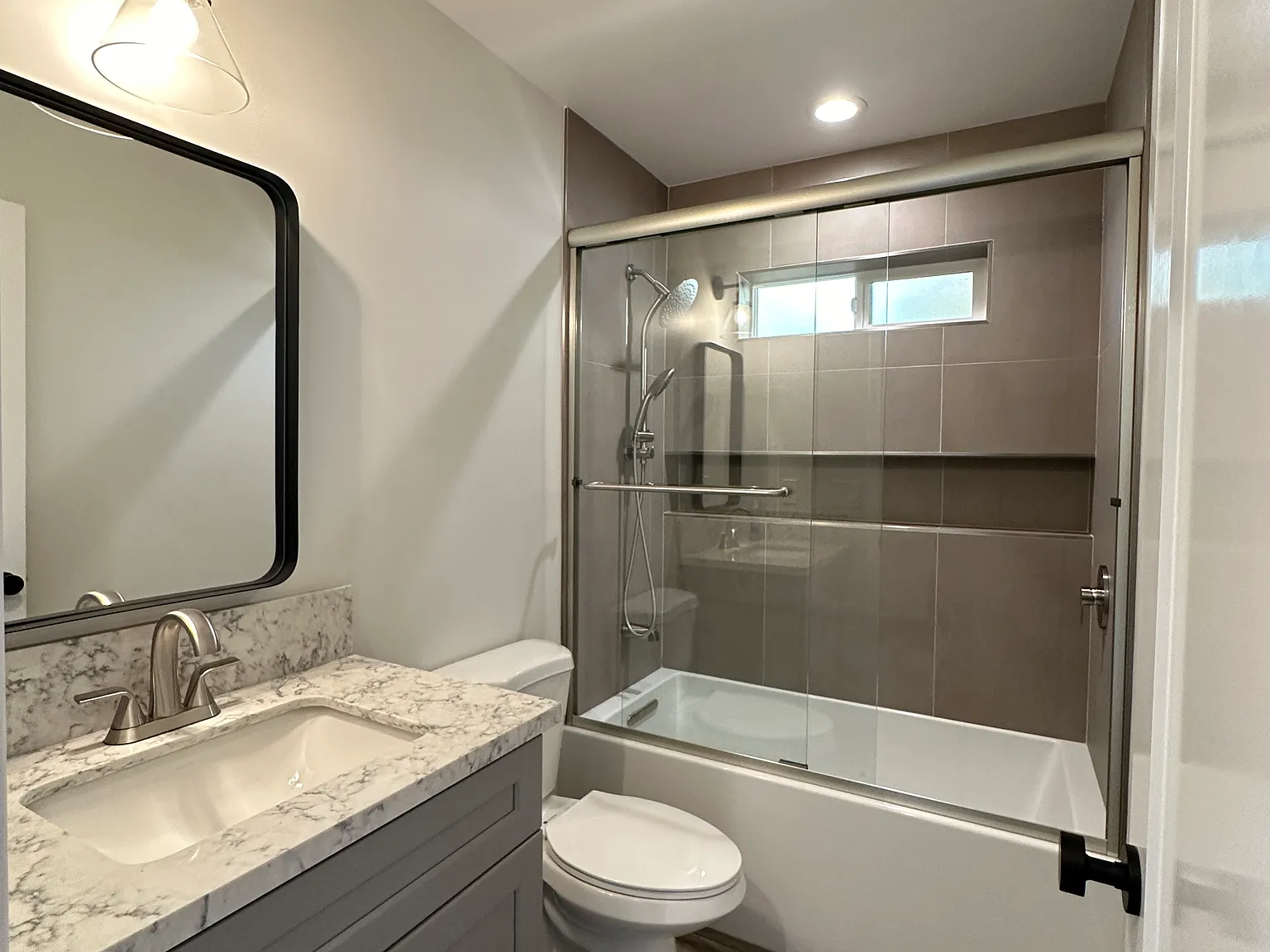 2 bed, 799 sqft, $2,695 — Photo 4