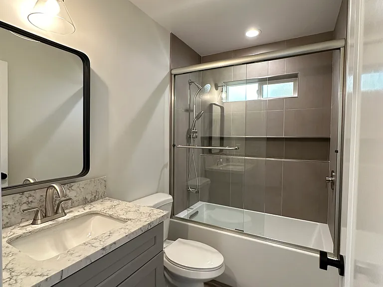724 Dodson Way #B — Photo 4