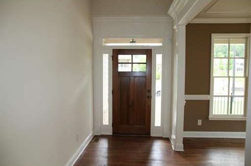 3rd image of 3070 Boyce Dr