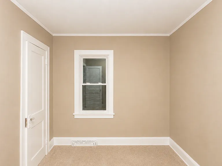 3434 Thomas Ave N — Photo 12