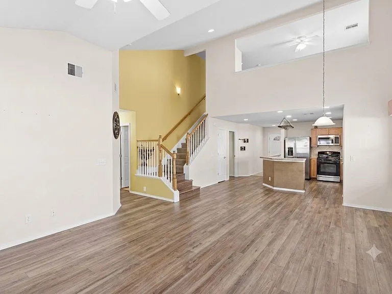 2712 Woodspring Acres Dr — Photo 12