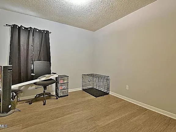 1701 Woodpointe Dr — Photo 10