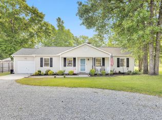 461 Highway 172, Hubert, NC 28539