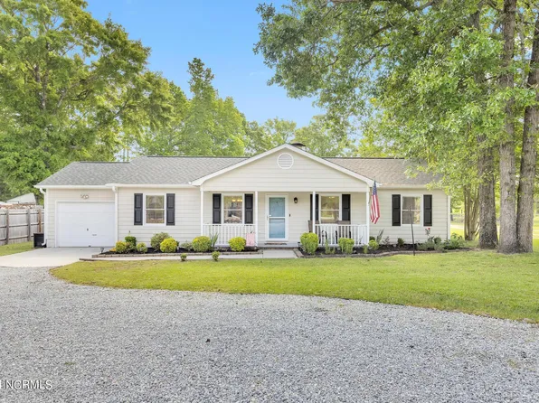 461 Highway 172, Hubert, NC 28539