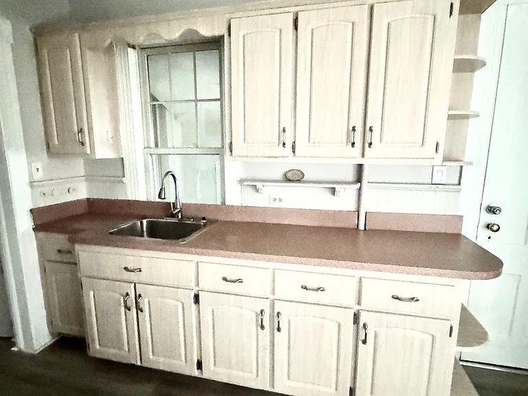 11 Betts Pl — Photo 15