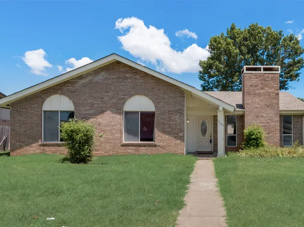 3429 King Arthur Dr, Garland, TX 75044
