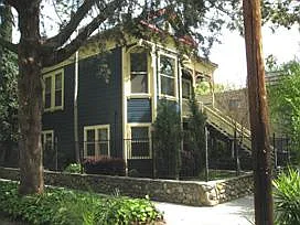 2601 E St #B — Photo 1