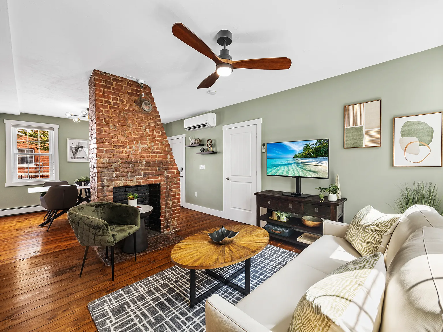 1 bed, 750 sqft, $2,900 — Photo 2