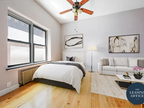 211 West 53rd Street image 4 of 12