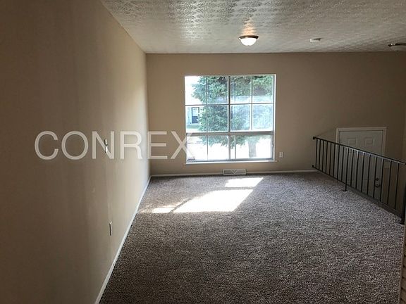 5th image of 60 Shaffer Dr