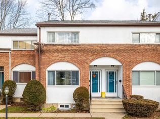 506 King St APT 7, Bristol, CT 06010