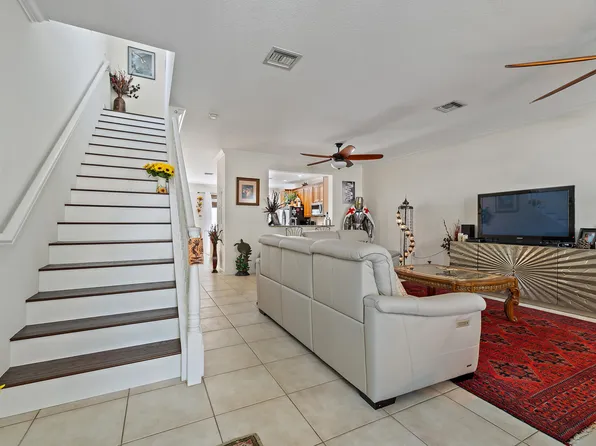 1302 Sunshine Drive, Jupiter, FL 33458